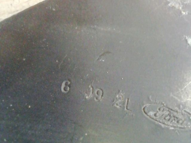 bontott JAGUAR XJ Vízhűtő Radiátor Tartó