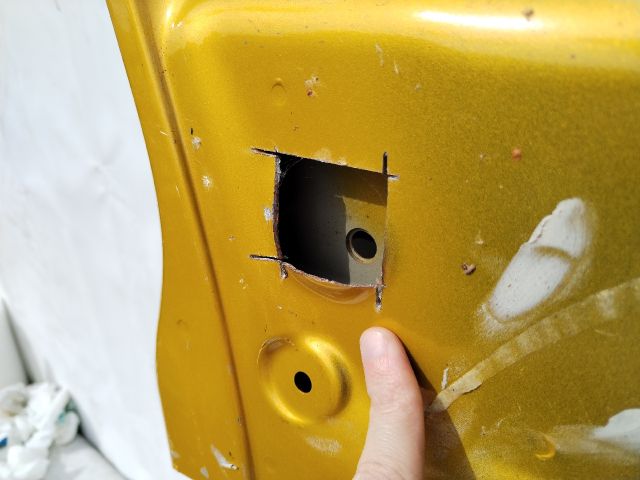 bontott JEEP AVENGER Bal első Ajtó (Üres lemez)