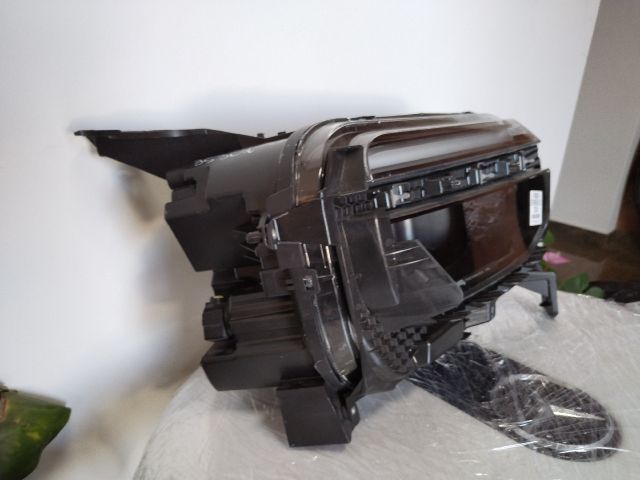 bontott JEEP AVENGER Jobb Fényszóró