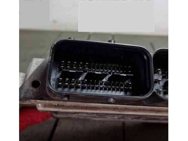 bontott JEEP CHEROKEE Motorvezérlő