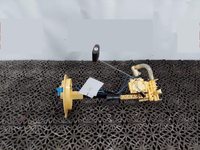 bontott JEEP CHEROKEE Üzemanyag Szivattyú