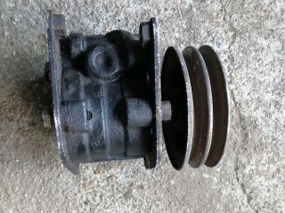 bontott JEEP CHEROKEE Kormányszervó Motor (Hidraulikus)