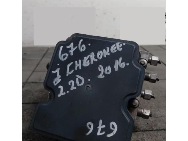 bontott JEEP CHEROKEE ABS Kocka