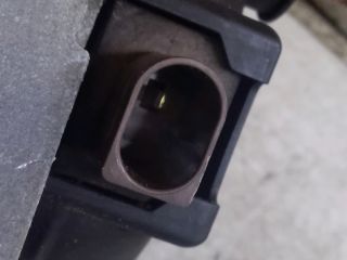 bontott JEEP CHEROKEE Generátor