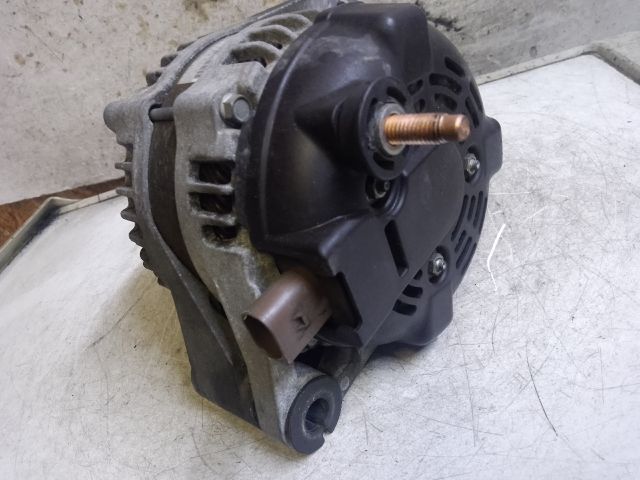 bontott JEEP CHEROKEE Generátor