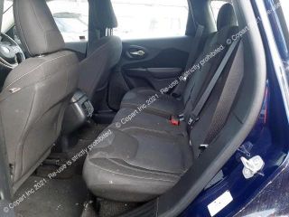 bontott JEEP CHEROKEE Motor (Fűzött blokk hengerfejjel)