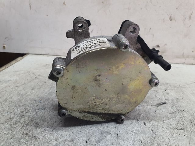 bontott JEEP CHEROKEE Vákumpumpa