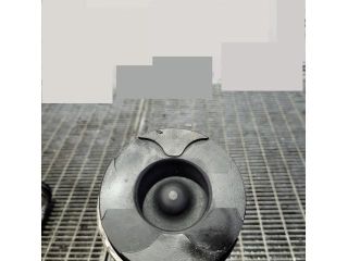 bontott JEEP CHEROKEE Dugattyú