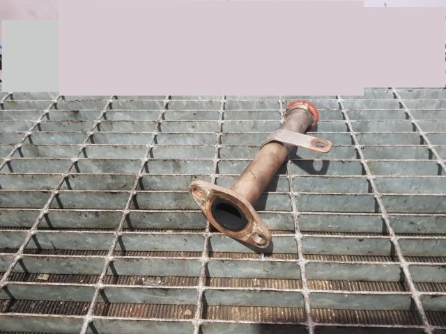 bontott JEEP CHEROKEE EGR Hűtő Cső