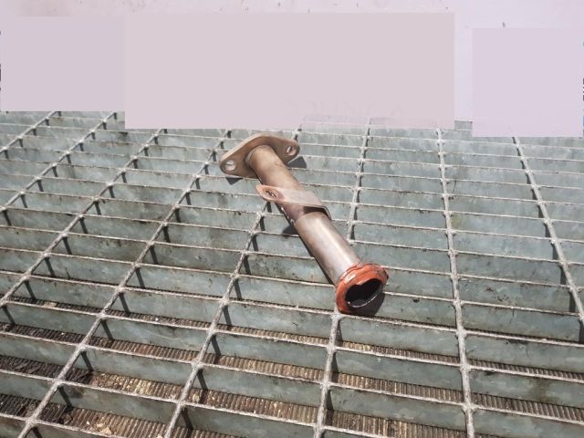 bontott JEEP CHEROKEE EGR Hűtő Cső