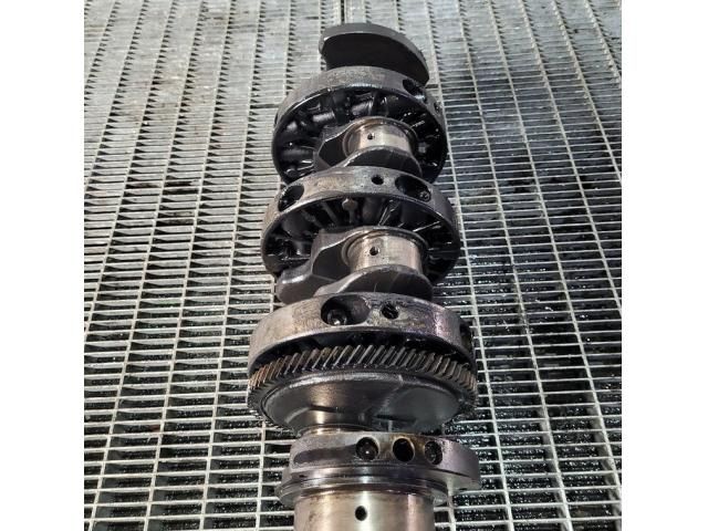 bontott JEEP CHEROKEE Főtengely (Magában)