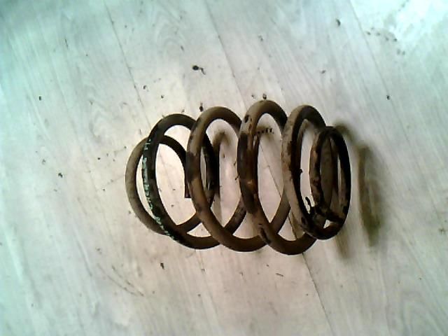 bontott JEEP CHEROKEE Hátsó Rugó