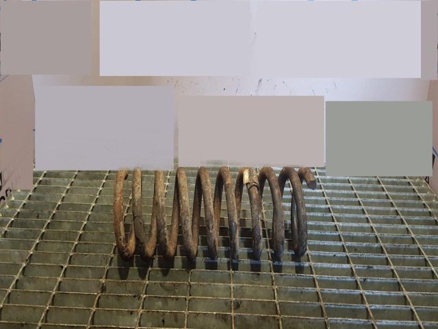 bontott JEEP CHEROKEE Első Rugó