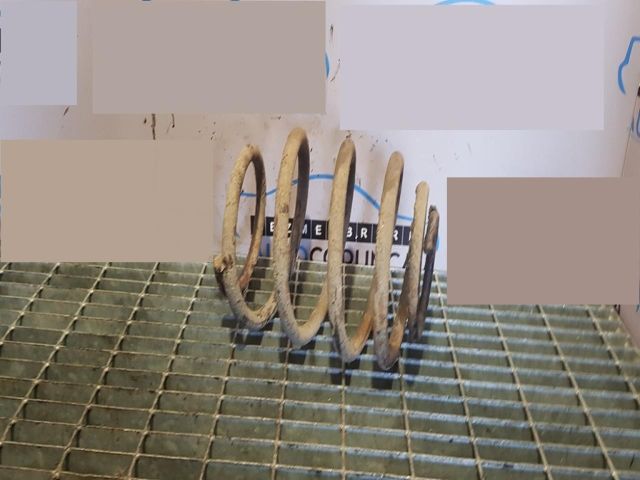 bontott JEEP CHEROKEE Hátsó Rugó