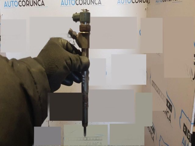 bontott JEEP CHEROKEE Porlasztó (1 db)