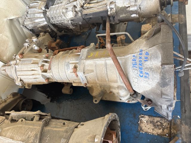 bontott JEEP CHEROKEE Automata Váltó