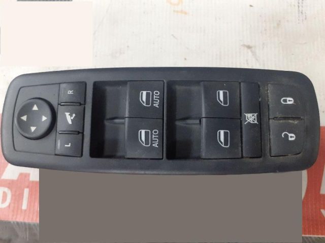 bontott JEEP CHEROKEE Ablakemelő Kapcsoló Négyes / Kettes