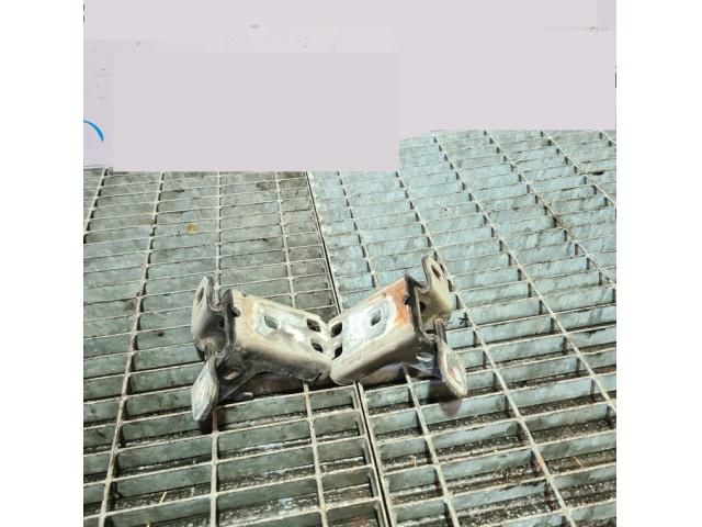 bontott JEEP CHEROKEE Ajtó Zsanér (Pozíciófüggetlen)