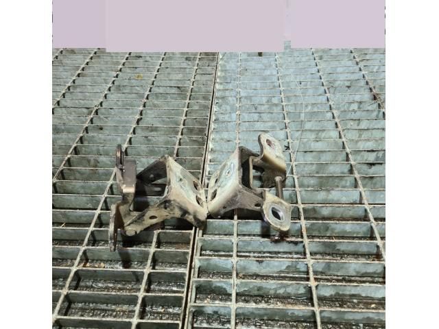 bontott JEEP CHEROKEE Ajtó Zsanér (Pozíciófüggetlen)