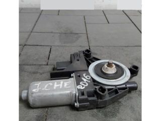 bontott JEEP CHEROKEE Bal első Ablakemelő Motor