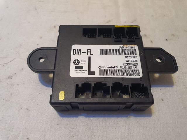 bontott JEEP CHEROKEE Bal első Ajtó Vezérlőegység