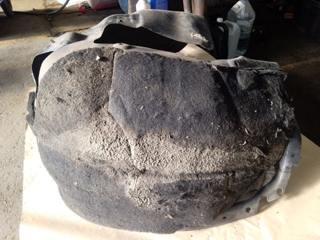 bontott JEEP CHEROKEE Bal első Dobbetét (Kerékjárati, Műanyag)