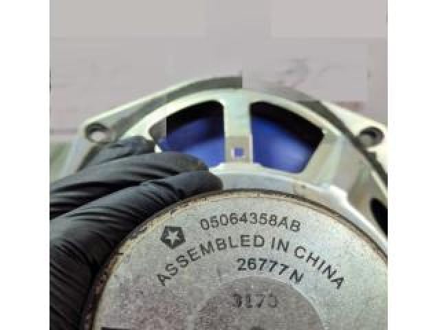 bontott JEEP CHEROKEE Bal első Hangszóró