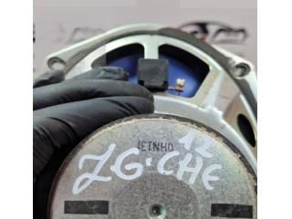 bontott JEEP CHEROKEE Bal első Hangszóró