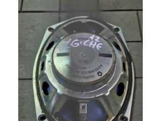 bontott JEEP CHEROKEE Bal első Hangszóró