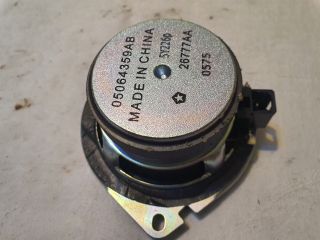 bontott JEEP CHEROKEE Bal első Hangszóró