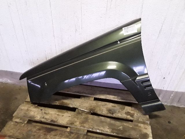 bontott JEEP CHEROKEE Bal első Sárvédő