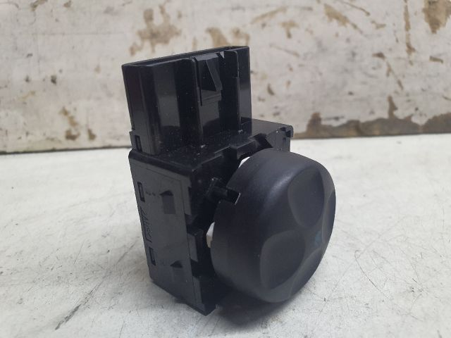 bontott JEEP CHEROKEE Bal első Ülésállító Kapcsoló