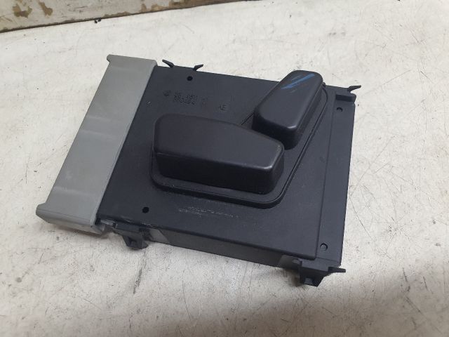 bontott JEEP CHEROKEE Bal első Ülésállító Kapcsoló