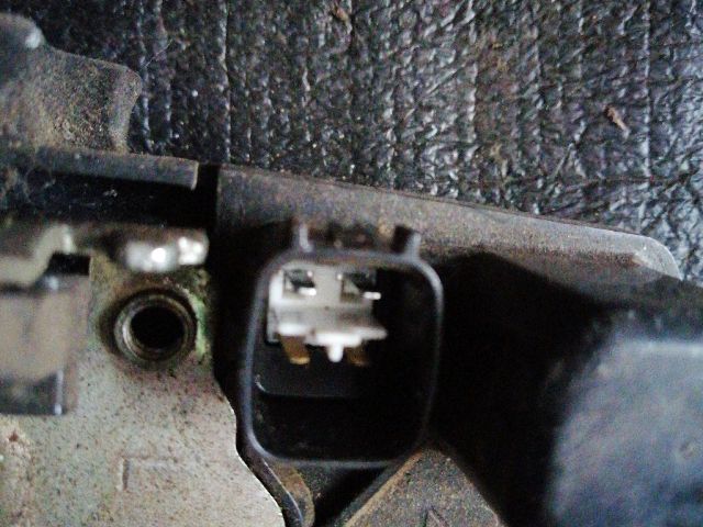 bontott JEEP CHEROKEE Bal hátsó Ajtózár