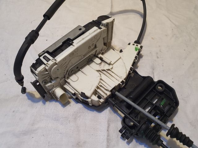 bontott JEEP CHEROKEE Bal hátsó Ajtózár