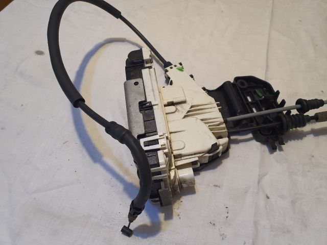 bontott JEEP CHEROKEE Bal hátsó Ajtózár