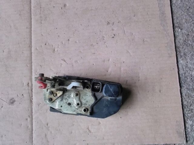 bontott JEEP CHEROKEE Bal hátsó Ajtózár