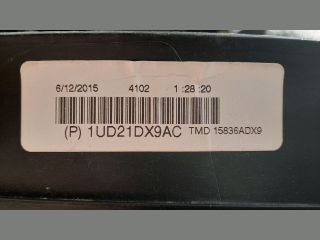 bontott JEEP CHEROKEE Bal hátsó Belső Küszöb Burkolat