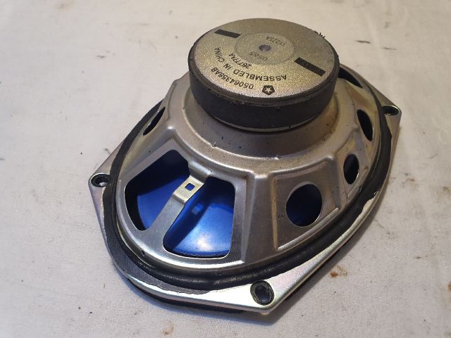 bontott JEEP CHEROKEE Bal hátsó Hangszóró