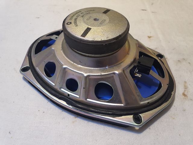 bontott JEEP CHEROKEE Bal hátsó Hangszóró