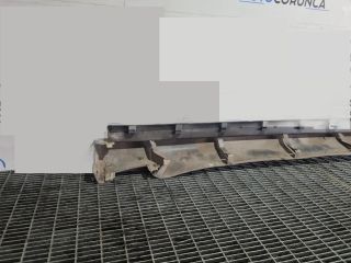 bontott JEEP CHEROKEE Bal Küszöb