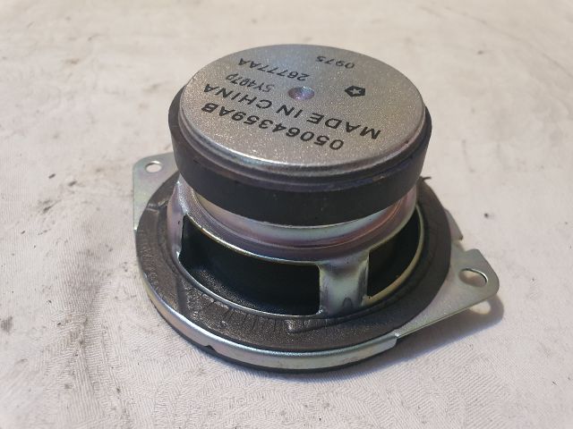 bontott JEEP CHEROKEE Bal Műszerfal Hangszóró