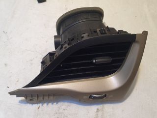 bontott JEEP CHEROKEE Bal Szellőző