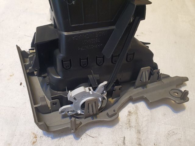 bontott JEEP CHEROKEE Bal Szellőző