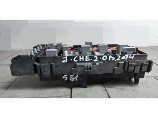 bontott JEEP CHEROKEE Biztosítéktábla Utastér