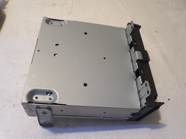 bontott JEEP CHEROKEE CD / DVD Tár