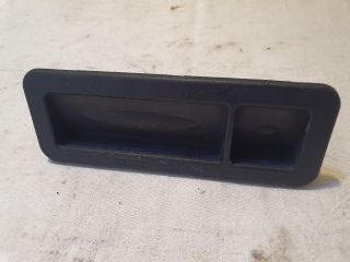 bontott JEEP CHEROKEE Csomagtér Nyitó Kar / Gomb