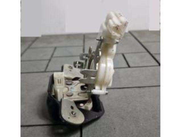 bontott JEEP CHEROKEE Csomagtérajtó Zárszerkezet