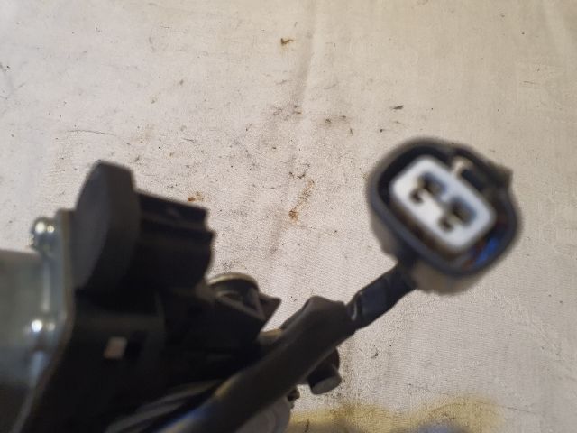 bontott JEEP CHEROKEE Csomagtérajtó Zárszerkezet