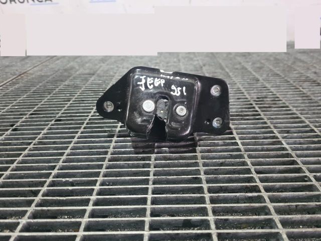 bontott JEEP CHEROKEE Csomagtérajtó Zárszerkezet